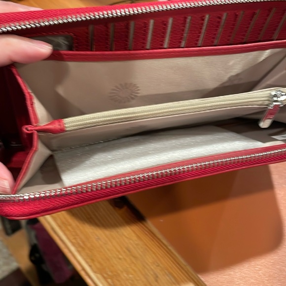 Red Zippy Wristlet/Wallet NWT 9”x5” - Picture 6 of 6